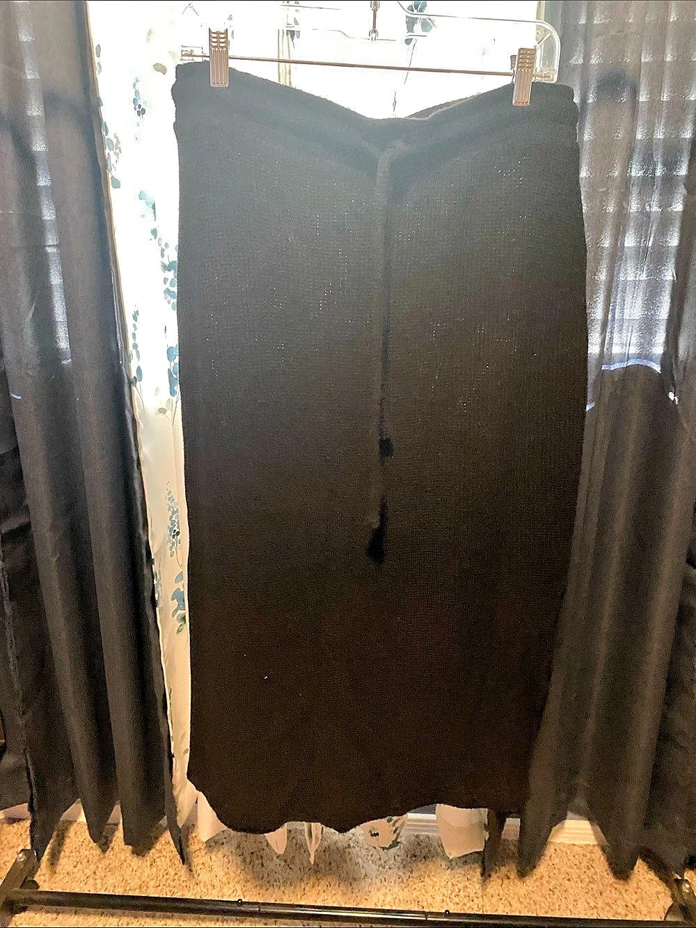 Torrid Women's Waffle skirt in Black Size 0 Like New